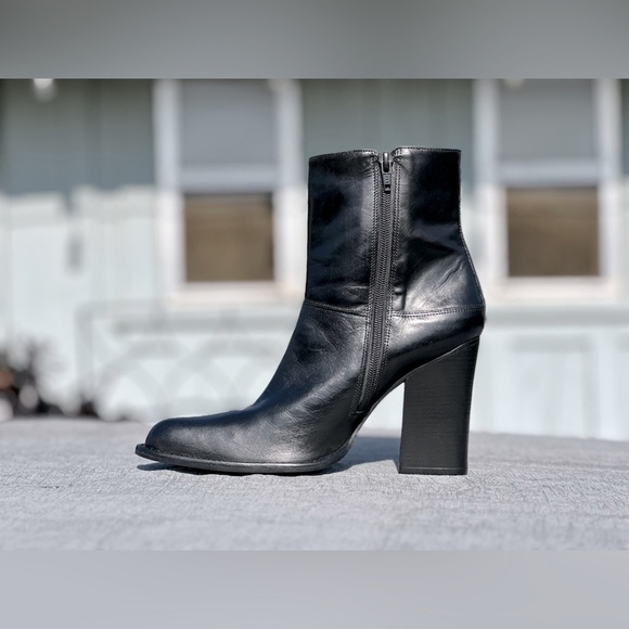 Chinese Laundry — “Keep Up” Heeled Ankle Boots - Picture 4 of 6